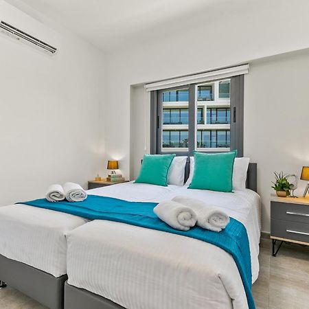 Dreamy 2 Bed Apartment By The Sea Paphos Buitenkant foto